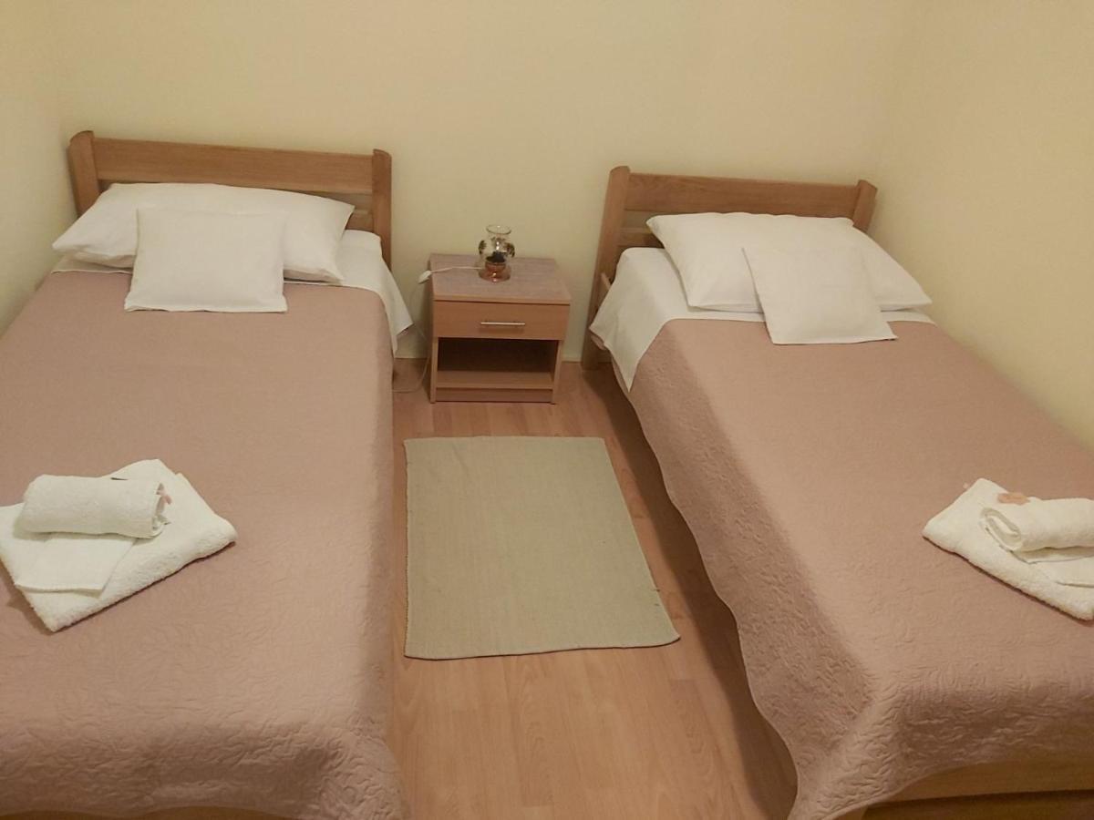 Apartamento Apartman Rosa Skradin Exterior foto