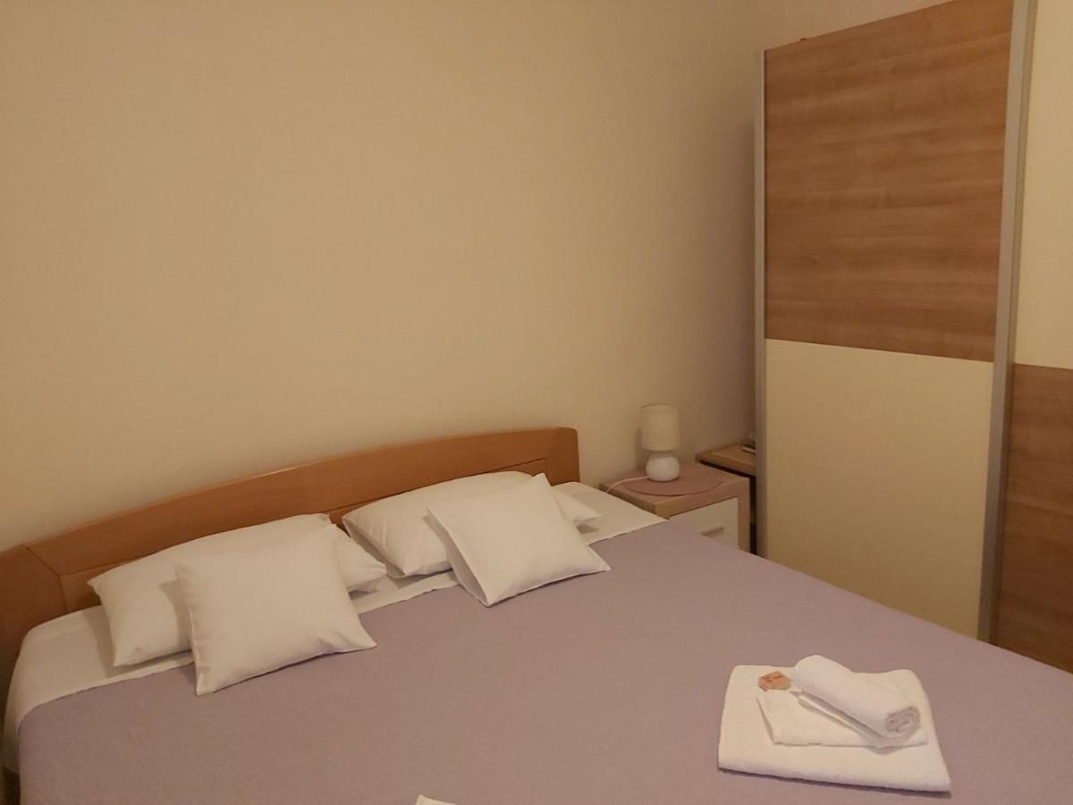 Apartamento Apartman Rosa Skradin Exterior foto